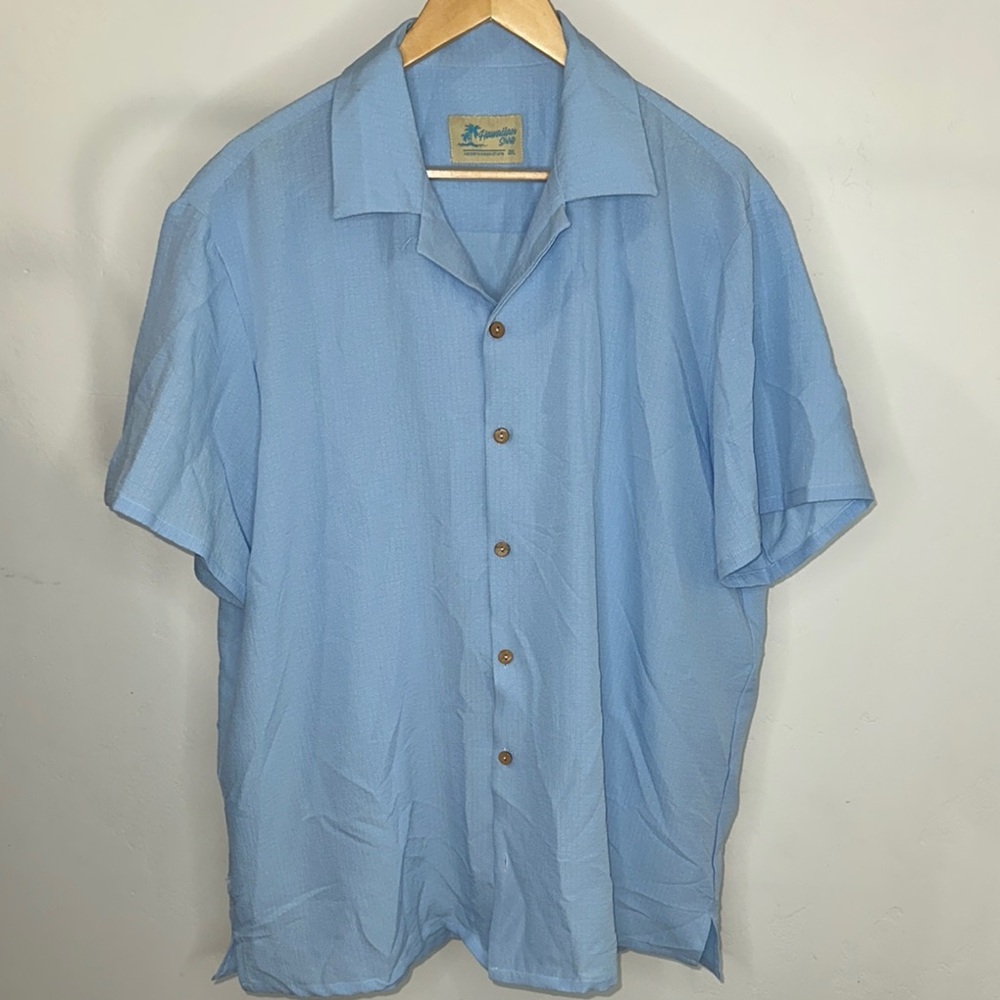 Hawaiian Light Blue Short Sleeve Shirt